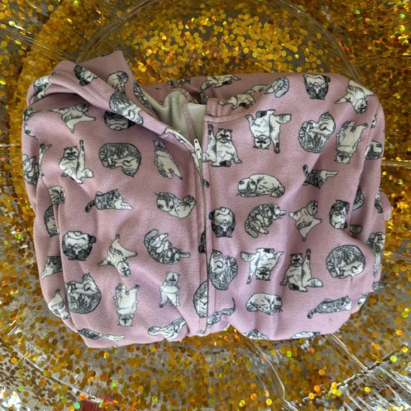 Taylor swift onesie - Picture 5 of 6